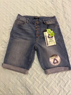 d. jeans Midwash Blue Recycled Denim Button-Fly Shorts
